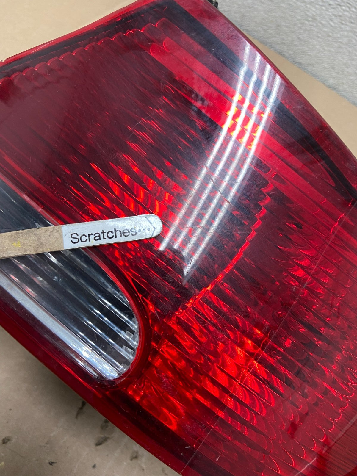2001-2006 Dodge Stratus Right Passenger Rh Side Tail Light OEM AB2463 LK3