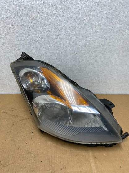 Sedan 2007 to 2009 Nissan Altima Right Passenger Halogen Headlight AC8615 DW0