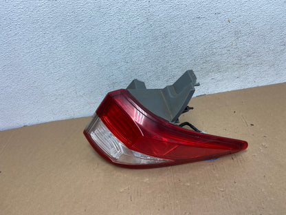2011 to 2017 Nissan Quest Right Passenger RH Side Tail Light AD7896 LK1