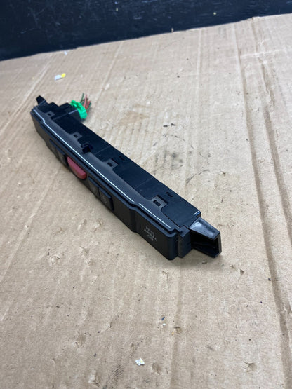 2008-2009 Land Rover Sport Dashboard Hazard Door Lock Switch ad7240 DG2