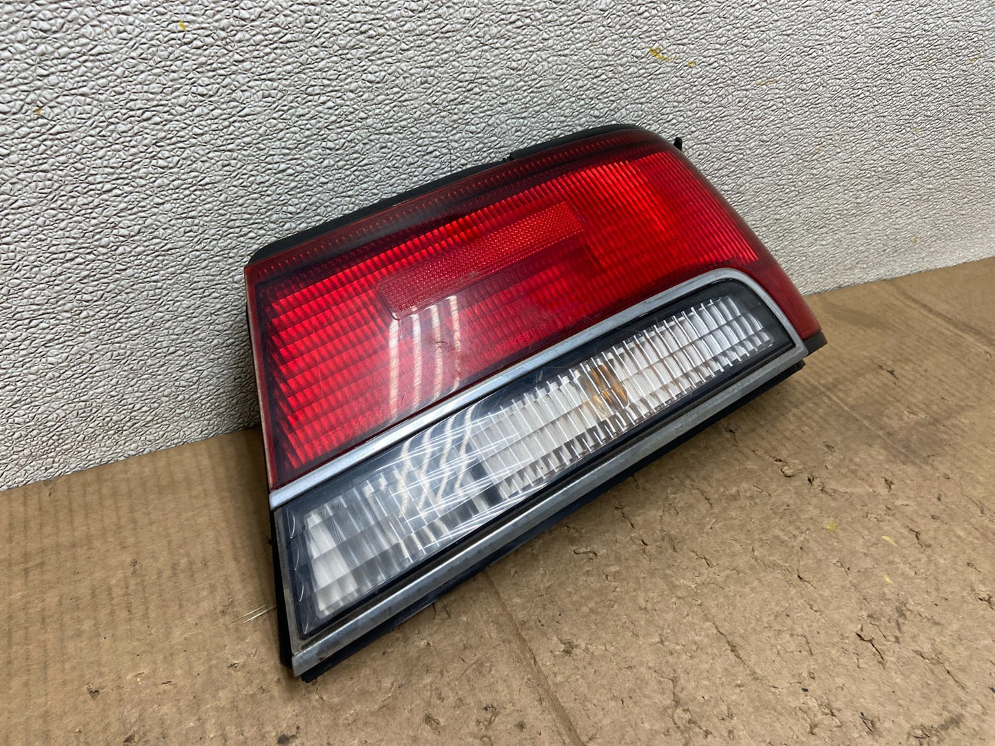 1994 Nissan Maxima Right Passenger RH Side Tail light OEM AA7159 DG2