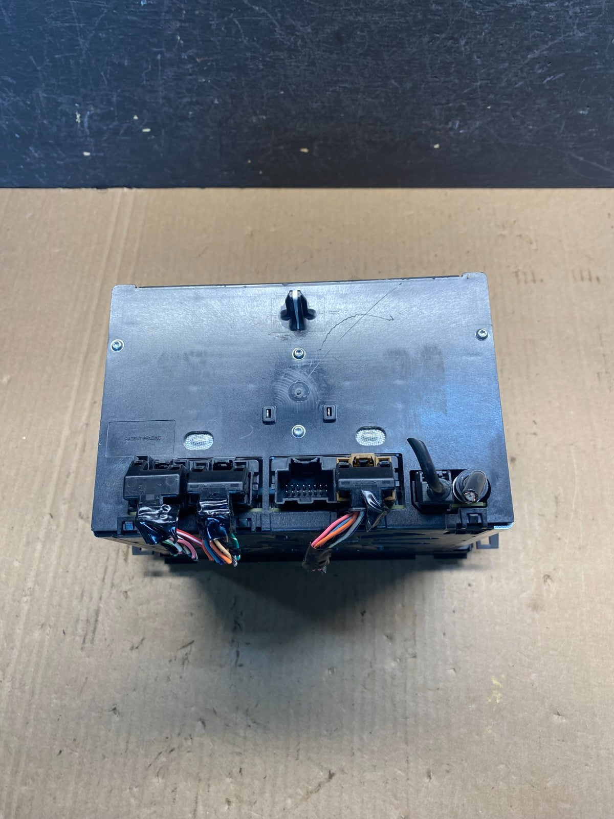 2013 2014 GMC Acadia Radio Display Screen AM/FM AUX AE6379 DW5