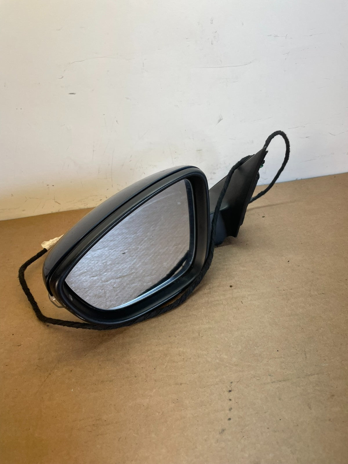 2012 to 2016 Volkswagen Passat Left Driver LH Turn View Door Mirror AF8661 DG2