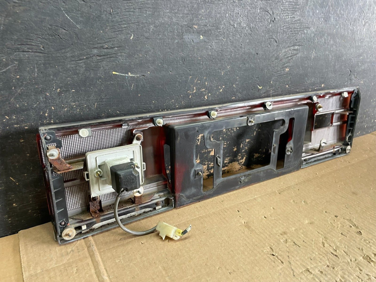 1987 Nissan Stanza Rear Trunk Tail Light Panel AB31574