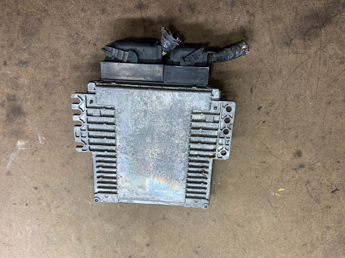 2008 Nissan Armada QX56 5.6L Engine Control Module mec73-592 a1 M5113 DG1
