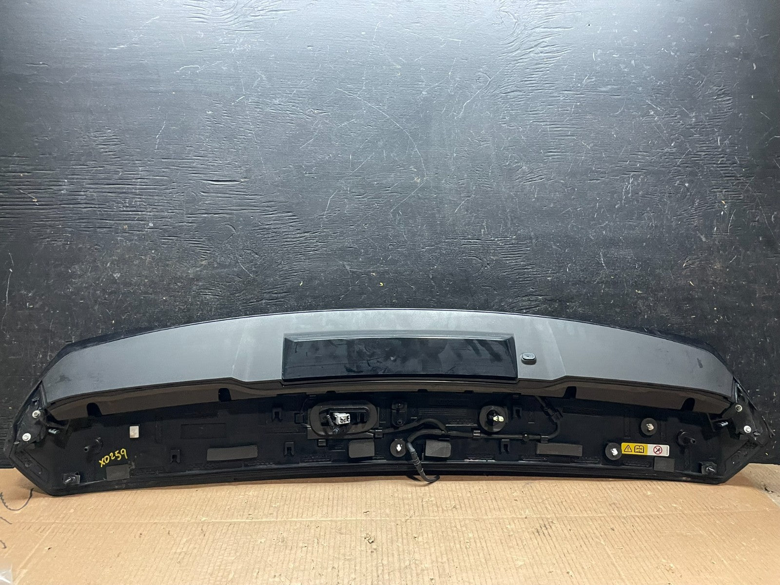 2020 to 2023 Ford Explorer Rear Liftgate Spoiler Wing OEM Y1957 DG6