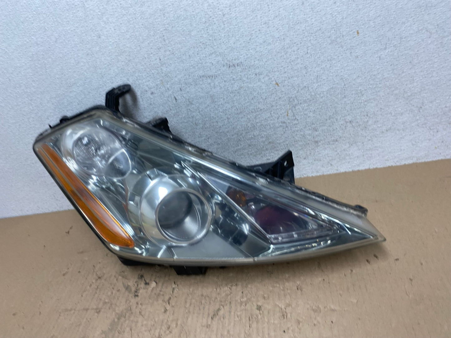 2003 to 2007 Nissan Murano Headlight Xenon HID Right Passenger AE8904 LK1