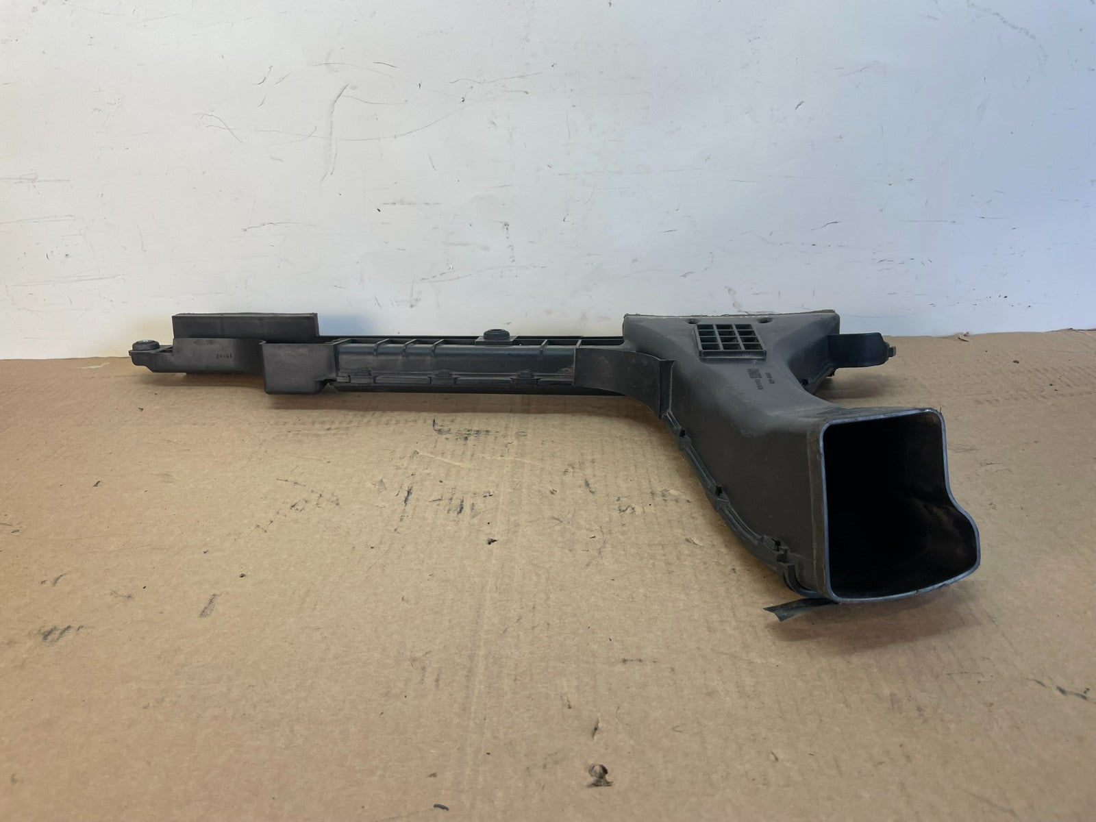 2009 to 2014 Nissan Maxima Upper Air Intake Duct ag7622 DG3