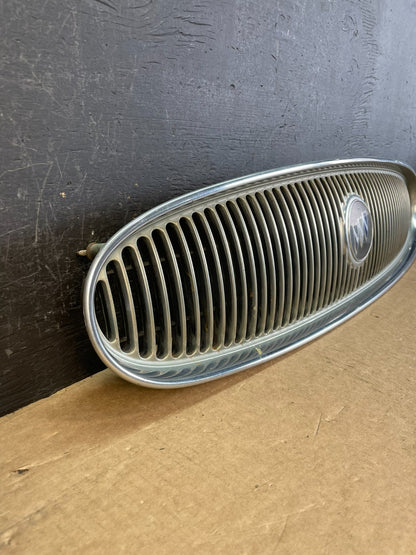 2000 to 2005 Buick Lesabre Front Chrome Upper Grill Grille AD5509 DG2