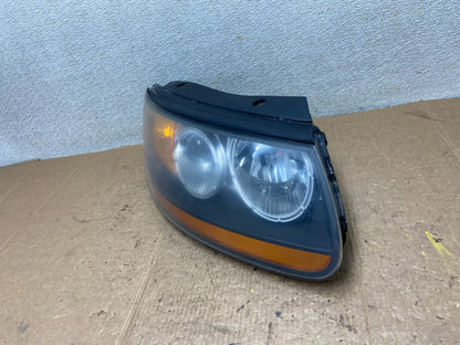 2007 2008 2009 Hyundai Santa Fe Right Passenger Halogen Headlight AA3763 DW1