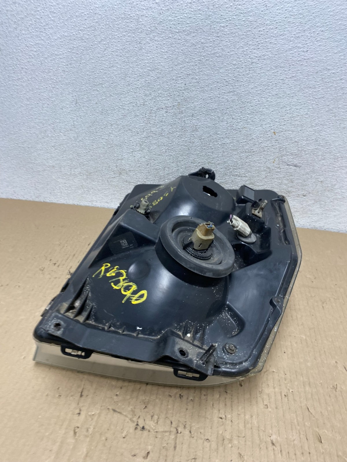 2008-2014 Ford Econoline E150 E250 E350 Right Passenger Headlight AF5993 DW9