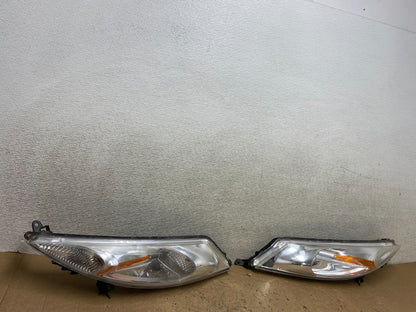 2011-2014 Nissan Juke Turn Signal Headlights Left+Right Halogen OEM V0680 DW2