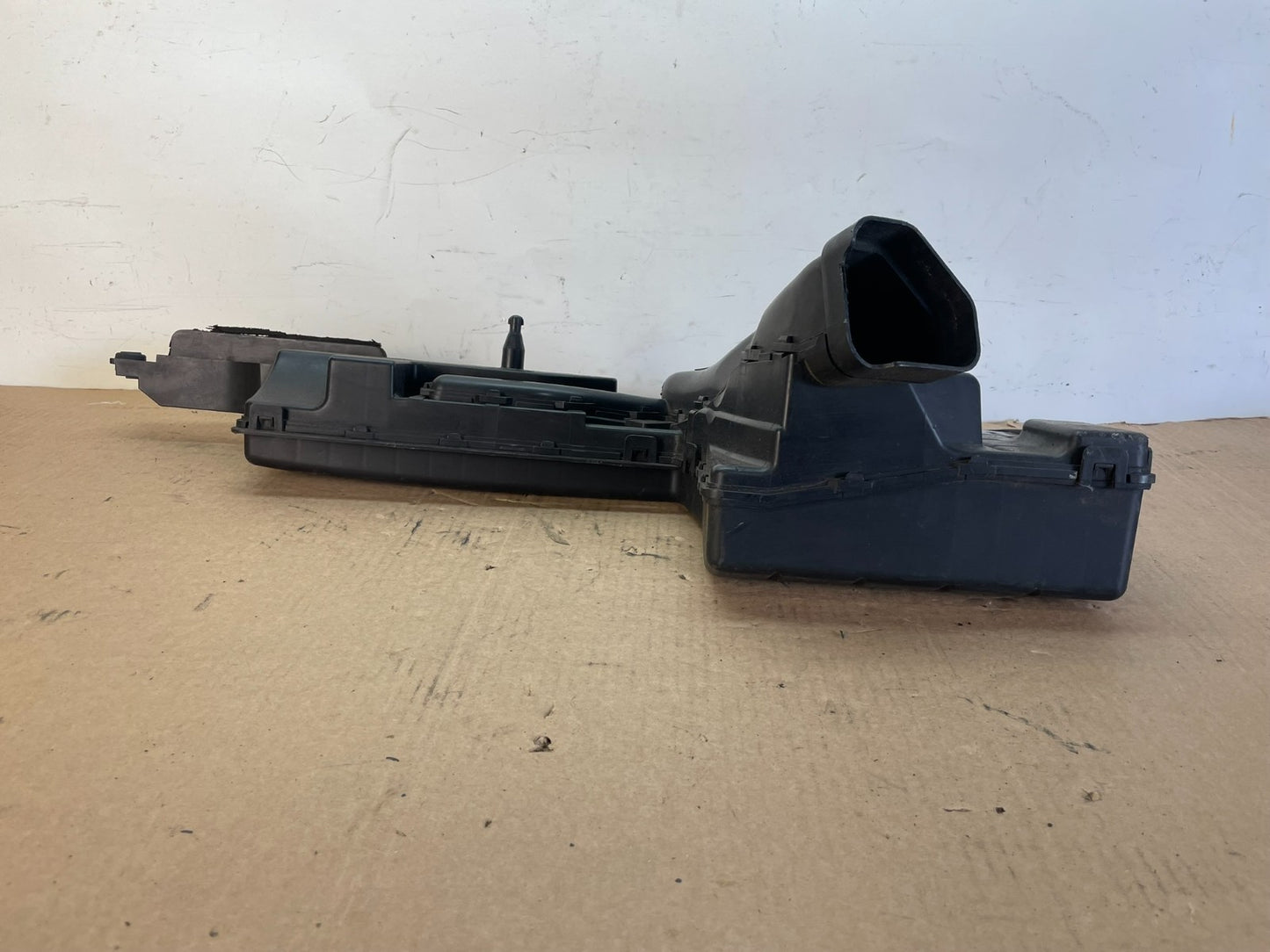 2009 to 2014 Nissan Murano Upper Air Intake Duct ag7628 DG3