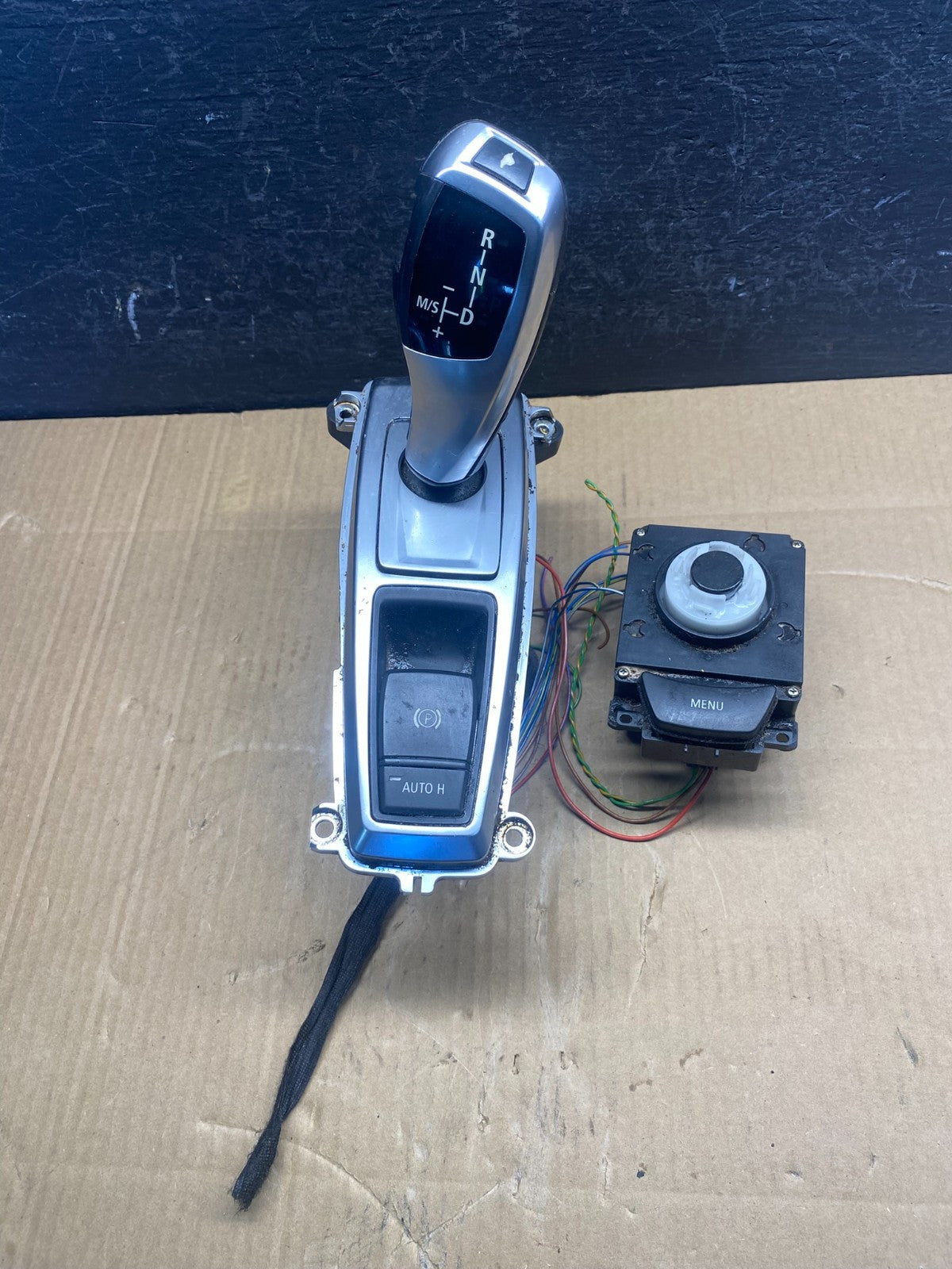 2007 - 2013 BMW X5 E70 Shift Shifter Selector Gear W/ Menu Switch AD4897 DG0
