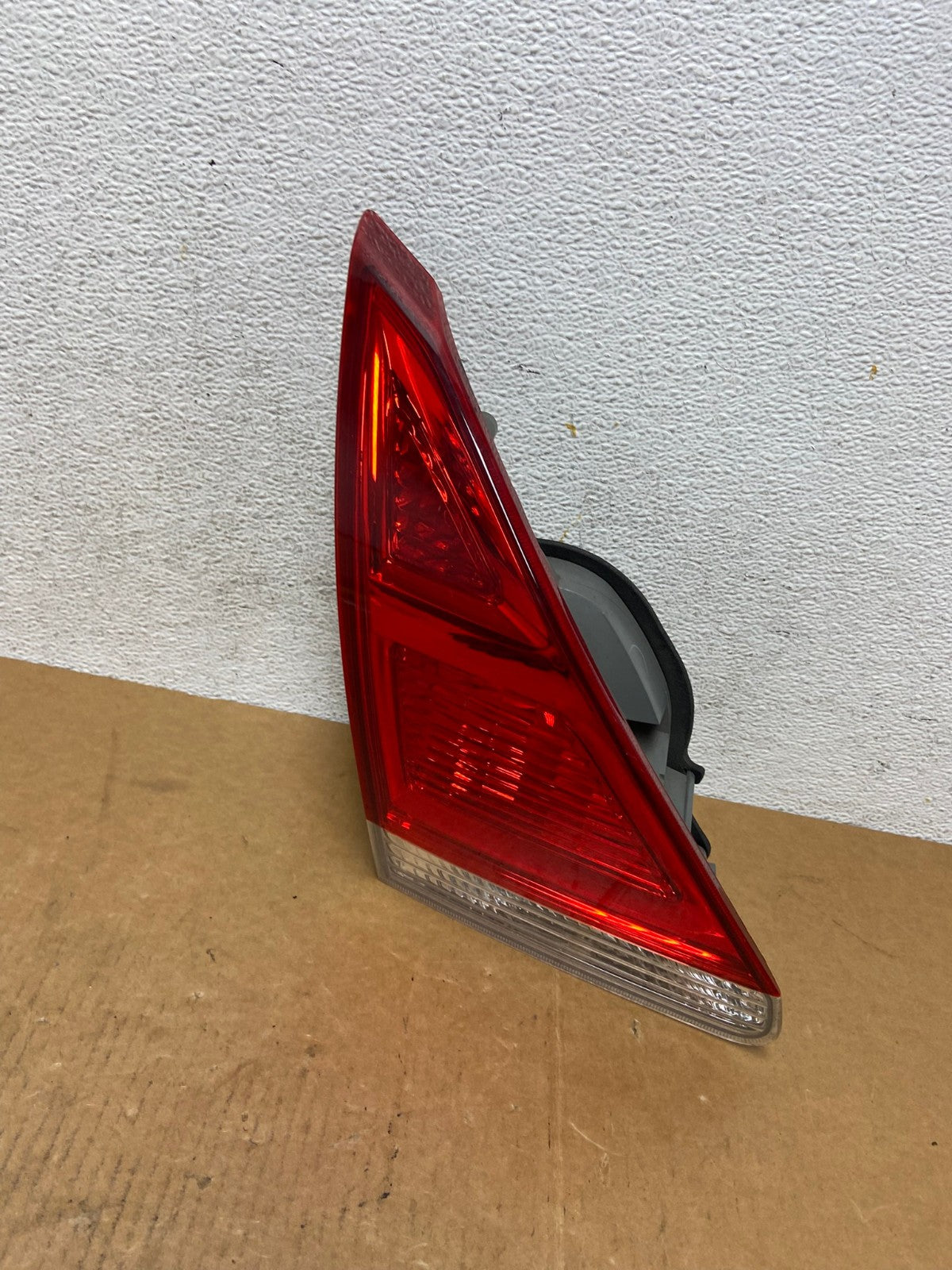 2009 to 2012 Toyota Venza Left Driver LH Side Inner Tail Light AD9179 LK2