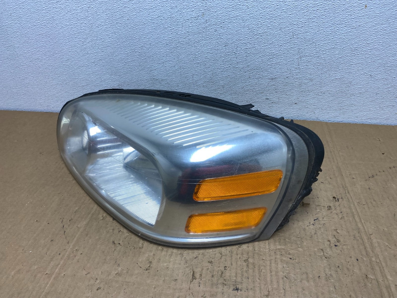 2005 - 2009 Pontiac Montana / Uplander Left Driver LH Headlight AC8262 DW1