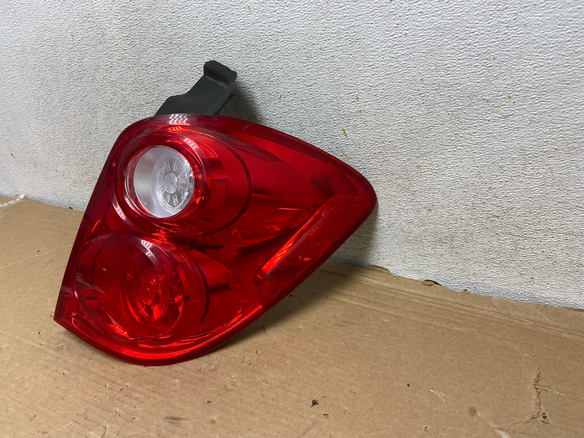 2010 to 2015 Chevrolet Equinox Right Passenger Rh Side Tail Light AH8355 LK2