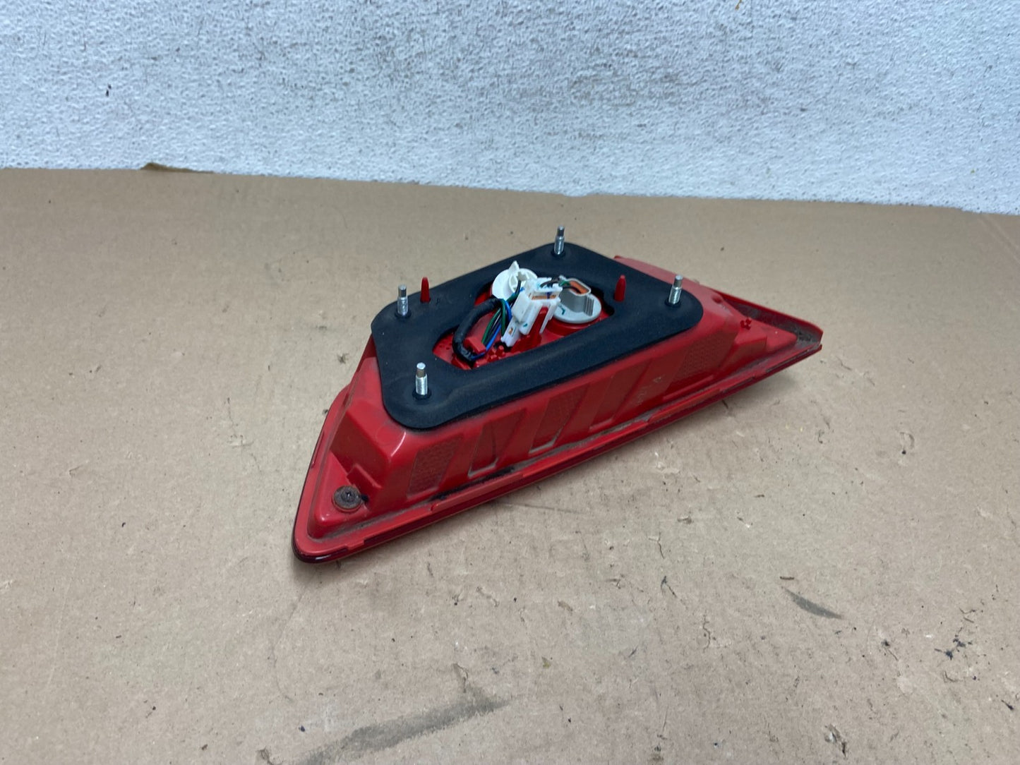 2016 to 2018 Kia Optima Right Passenger Side Tail Light Inner AG40764