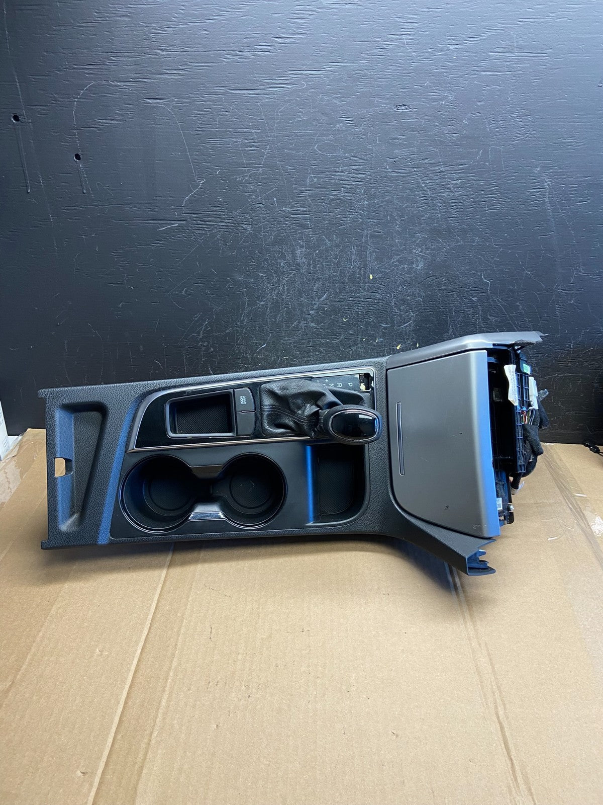 2018 2016 2020 Hyundai Sonata Shifter Center Cup Holder Console Trim ad2052 DG1