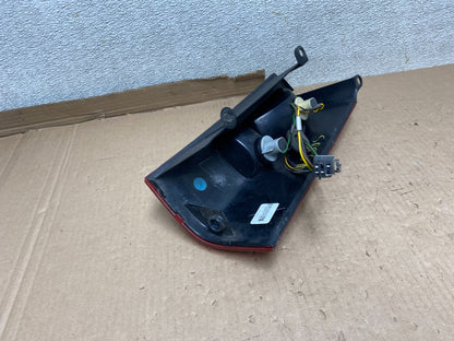 2003 to 2017 Chevrolet Express 1500 Left Driver Side Tail Light Oem U8508 DW5