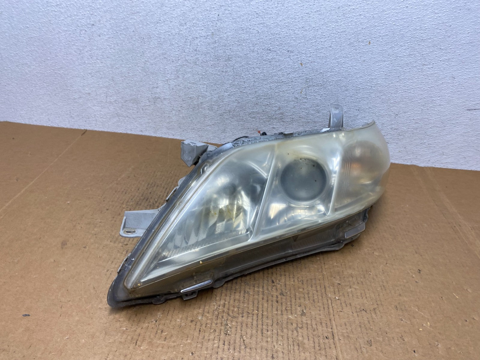 2007 2008 2009 Toyota Camry Halogen Left Driver LH Side Headlight AE1172 DW2