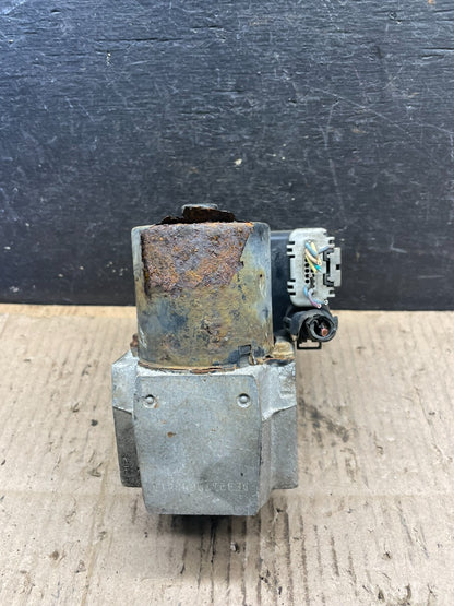 2004-07 Chevrolet Express ABS Pump Control OEM 13567136 Module S4470 DG2