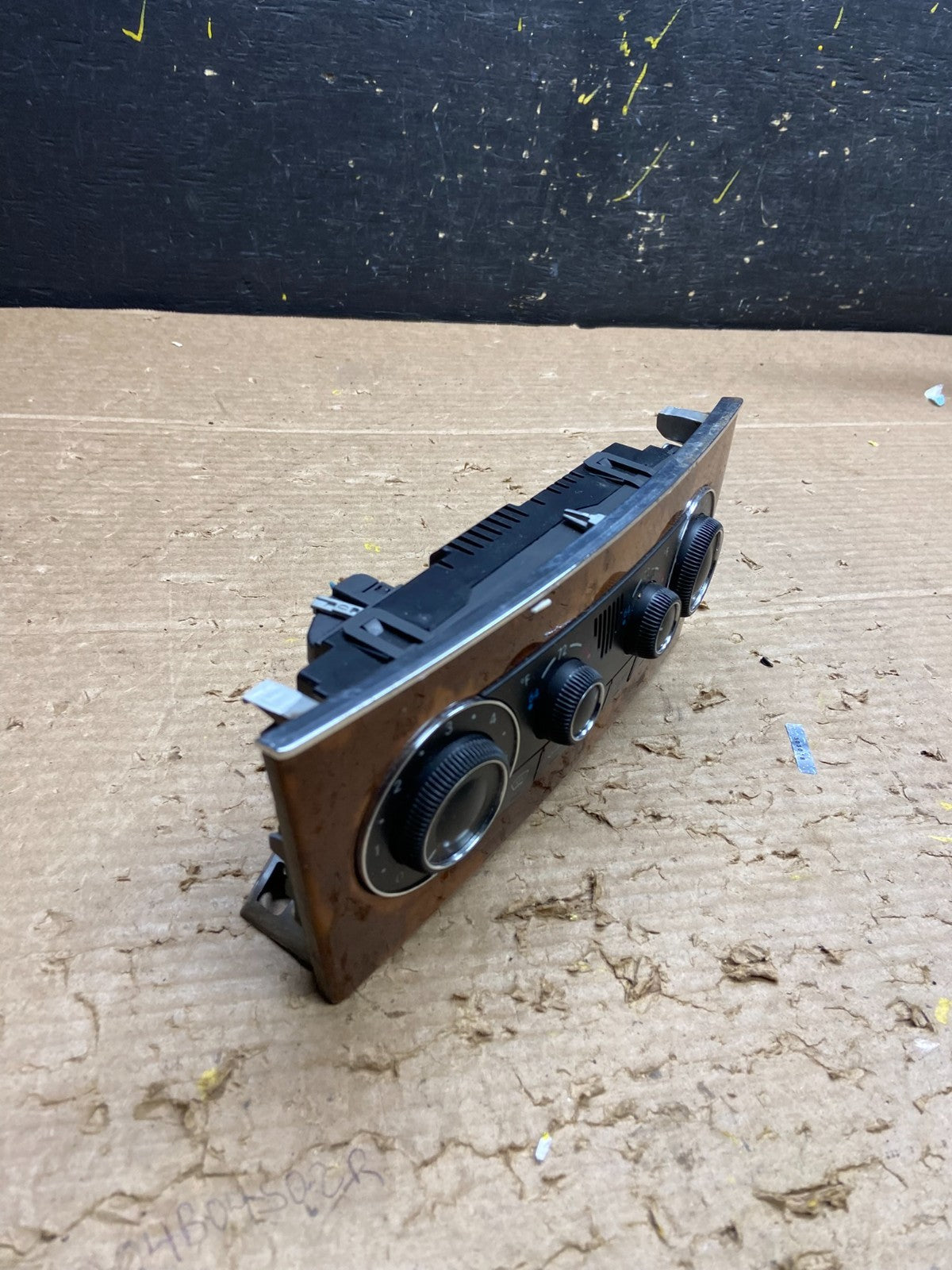2005-2009 Mercedes W203 C230 C240 A/C Heater Climate Control Trim OEM W1961 DG1