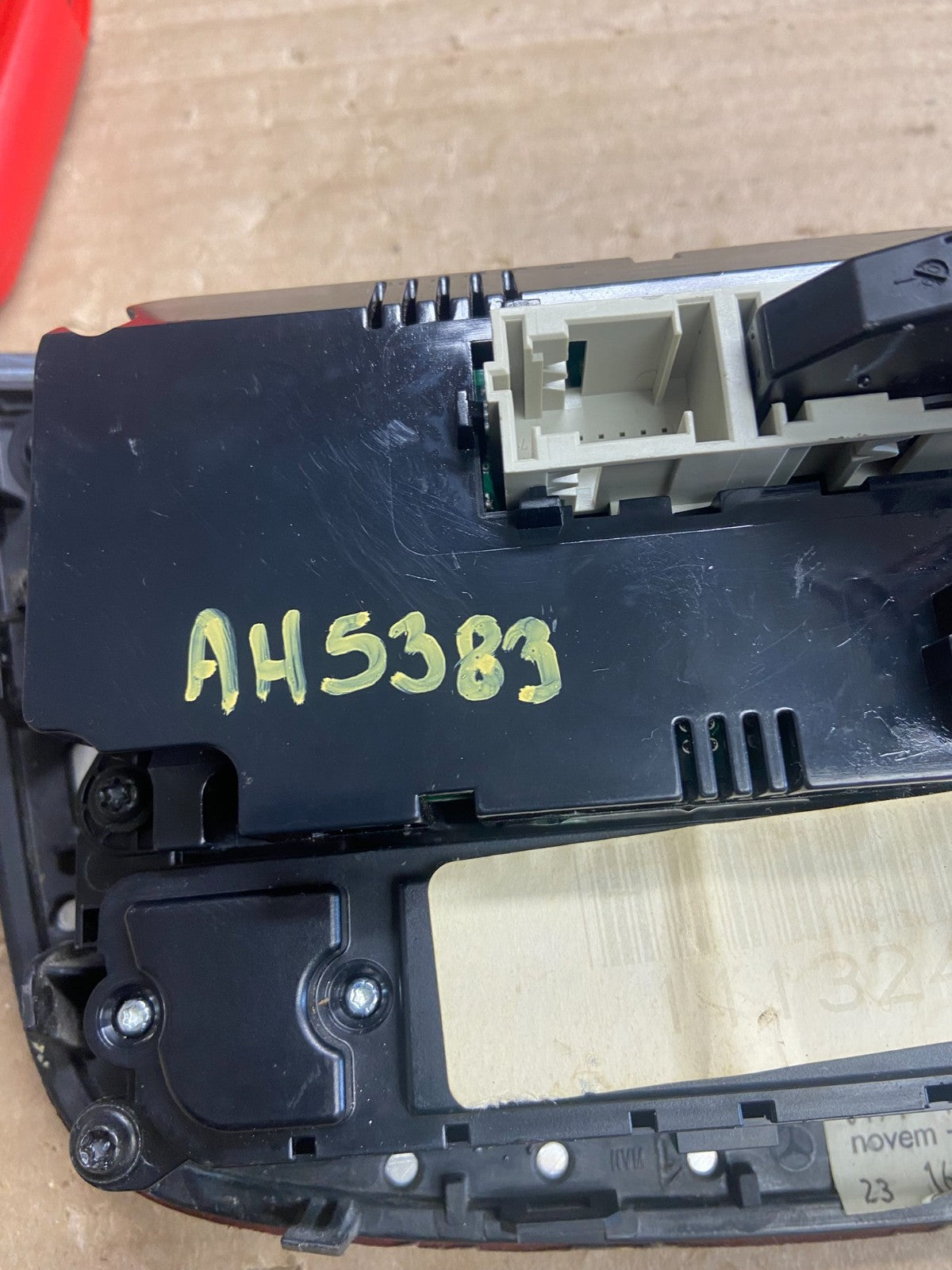 2006 to 2010 Mercedes W251 R350 AC Temp Heater Climate Control ah5383 DG5
