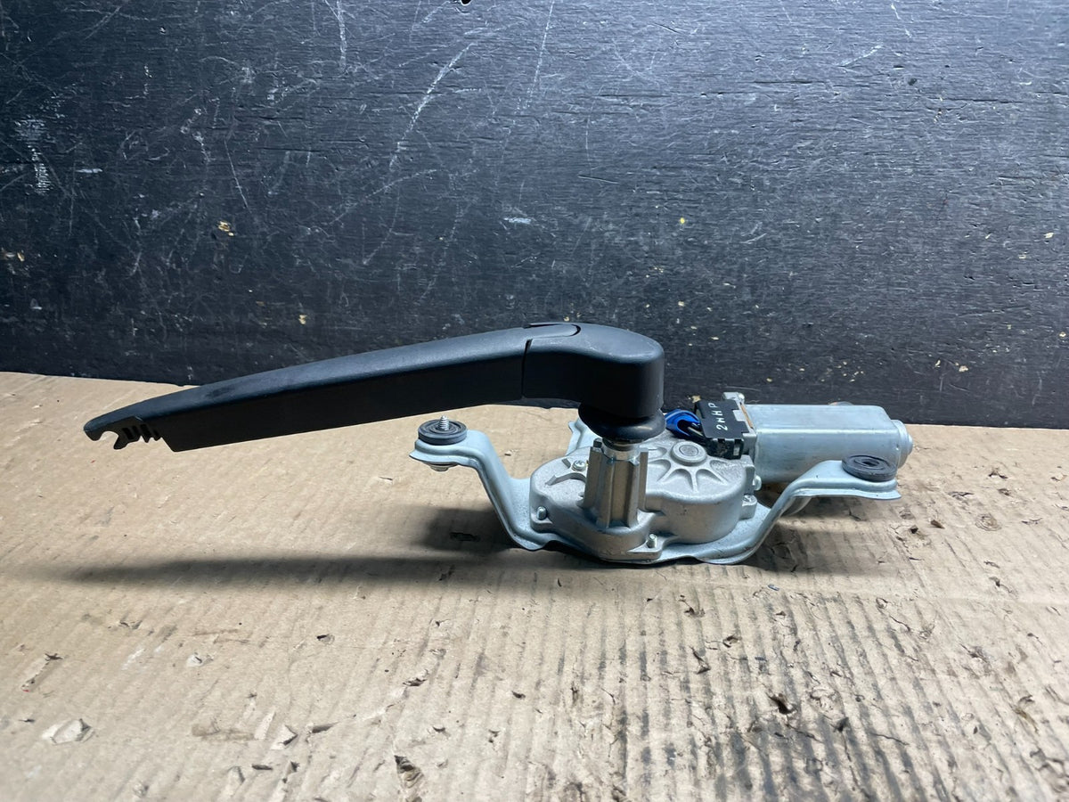 2013 - 2017 Hyundai Elantra GT Rear Glass Windshield Wiper Motor U9172 DG5
