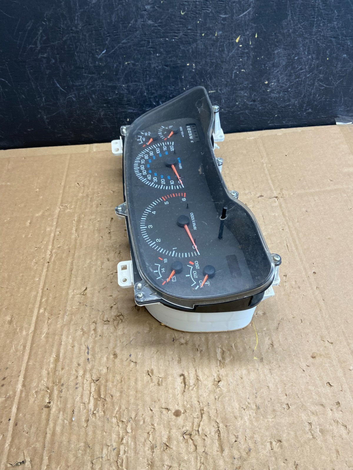 2000-2001 Dodge Ram 1500 Instrument Speedometer Gauge Cluster AD6891 DG1