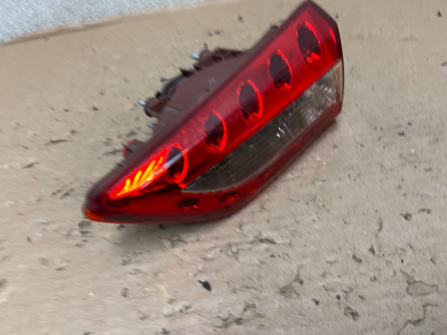 2009-2017 Infiniti FX35 FX50 QX70 Right Passenger Inner Tail Light Oem AB0880 LK2