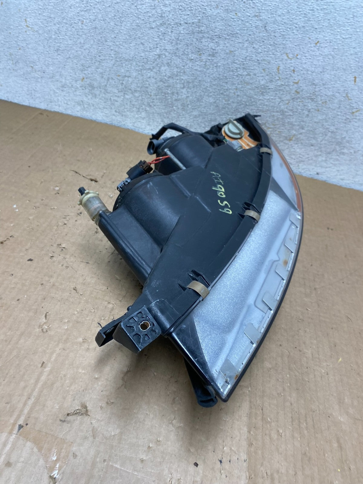 1992 to 1994 Lexus Es300 Right Passenger RH Headlight Halogen AI9059 DW8