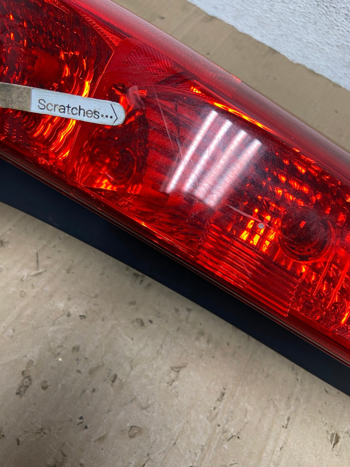 2005 to 2006 Honda Cr-v Crv Left Driver LH Tail Light AE9382 LK3