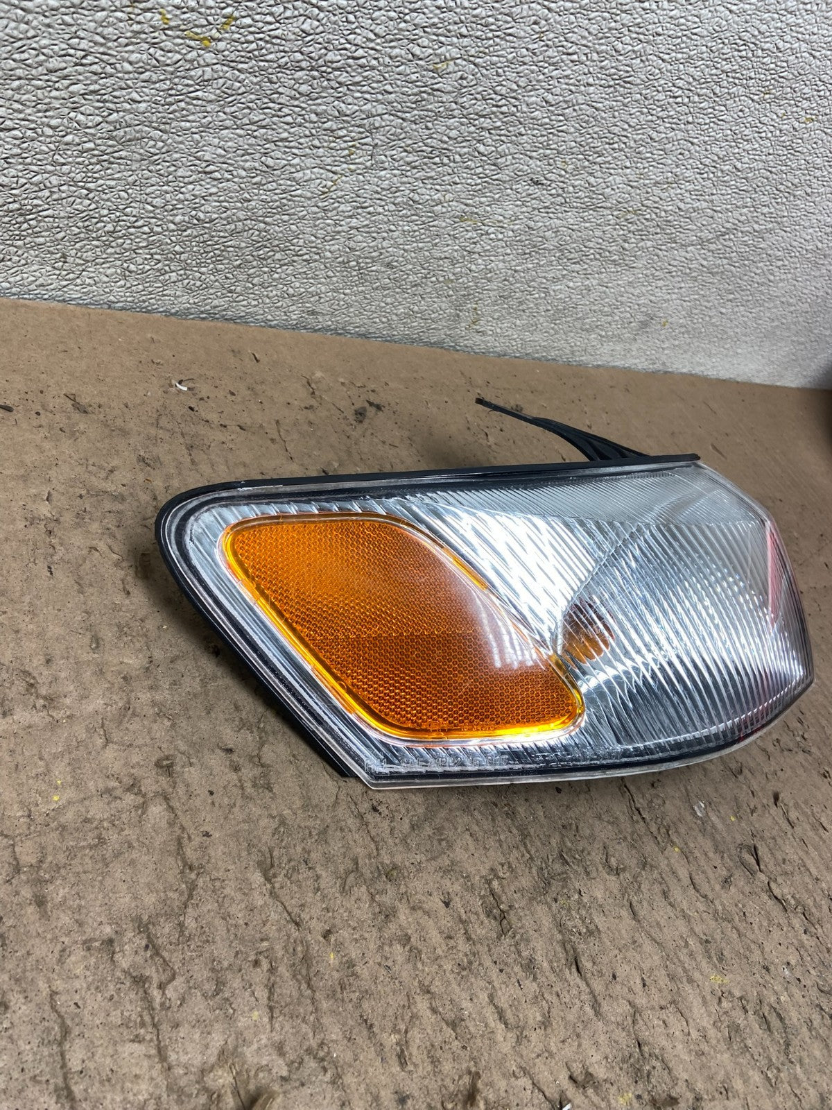 1997 1998 1999 Toyota Camry Right Passenger RH Turn Signal Y4786 PS2