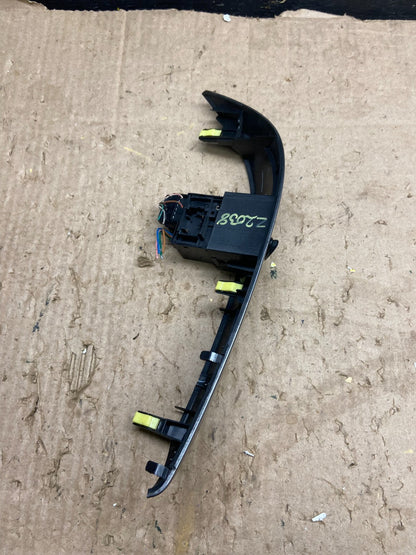 2004 to 2010 Toyota Sienna Right Side Radio Switches Bezel Trim z2038 DG2