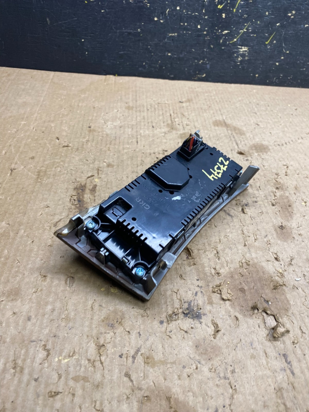 2005-2009 Mercedes W203 C230 C240 A/C Heater Climate Control Trim OEM Z7374 DG3