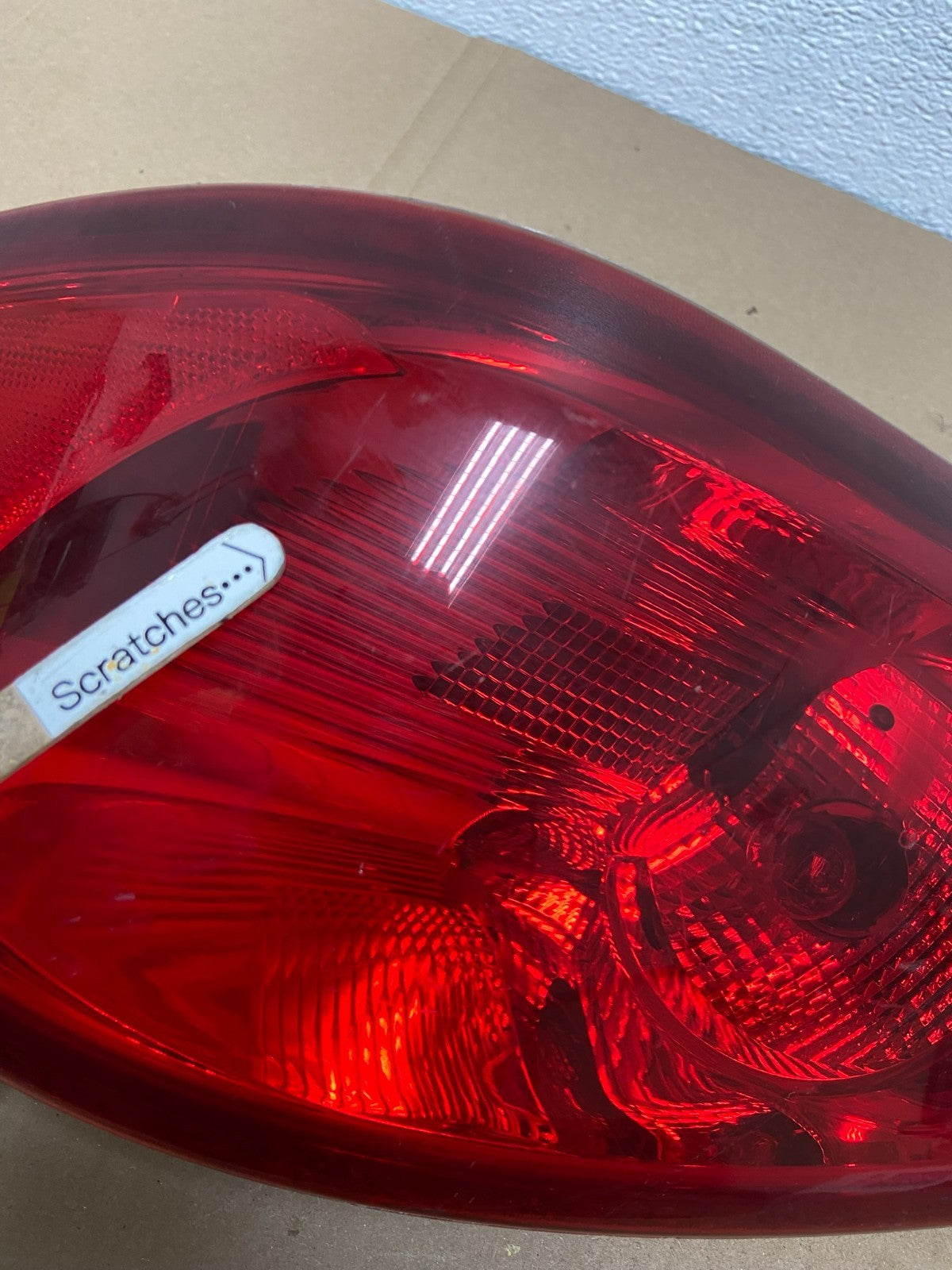 2006 - 2009 Pontiac G6 Coupe Right Passenger RH Side Tail Light OEM AB6794 DW3