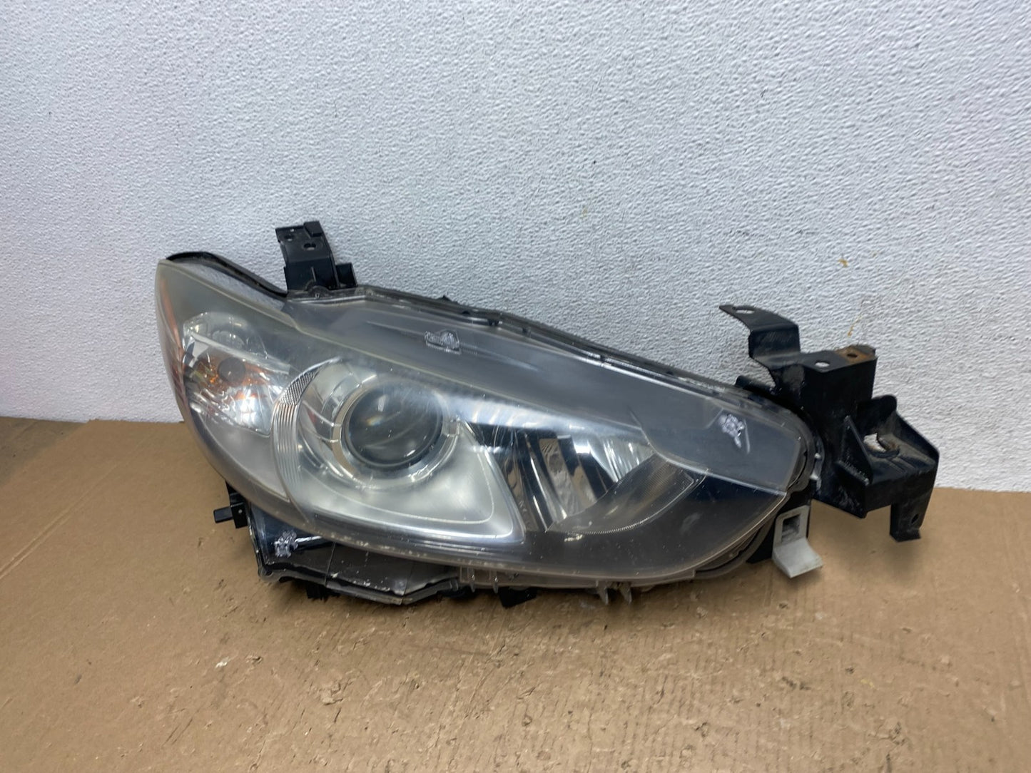 2014 2015 2016 Mazda 6 Right Passenger Rh Side Halogen Headlight AD8804 DW1