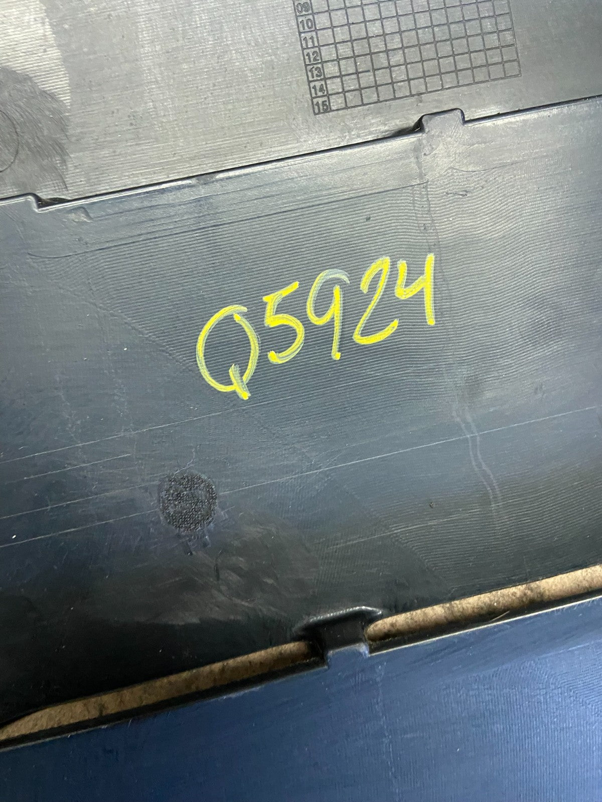 2006 to 2010 Hyundai Azera V6 Engine Motor Shield Cover OEM Q5924  DG9