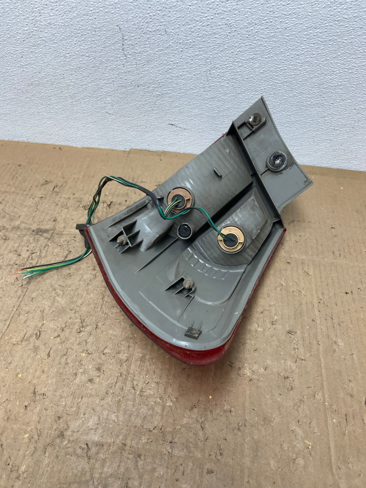 2008 to 2015 Nissan Rogue Left Driver Lh Side Tail Light OEM AC0194 LK4
