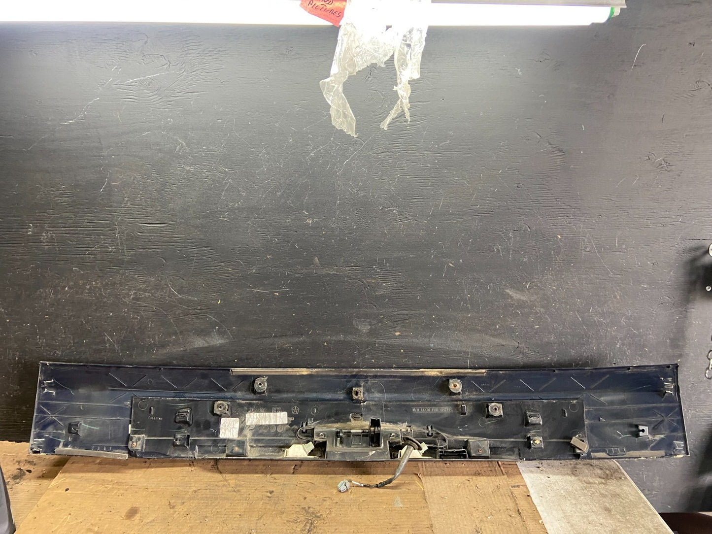 2011-2018 Dodge Grand Caravan Rear Tail Gate Trim Molding Panel OEM R2055 DG8