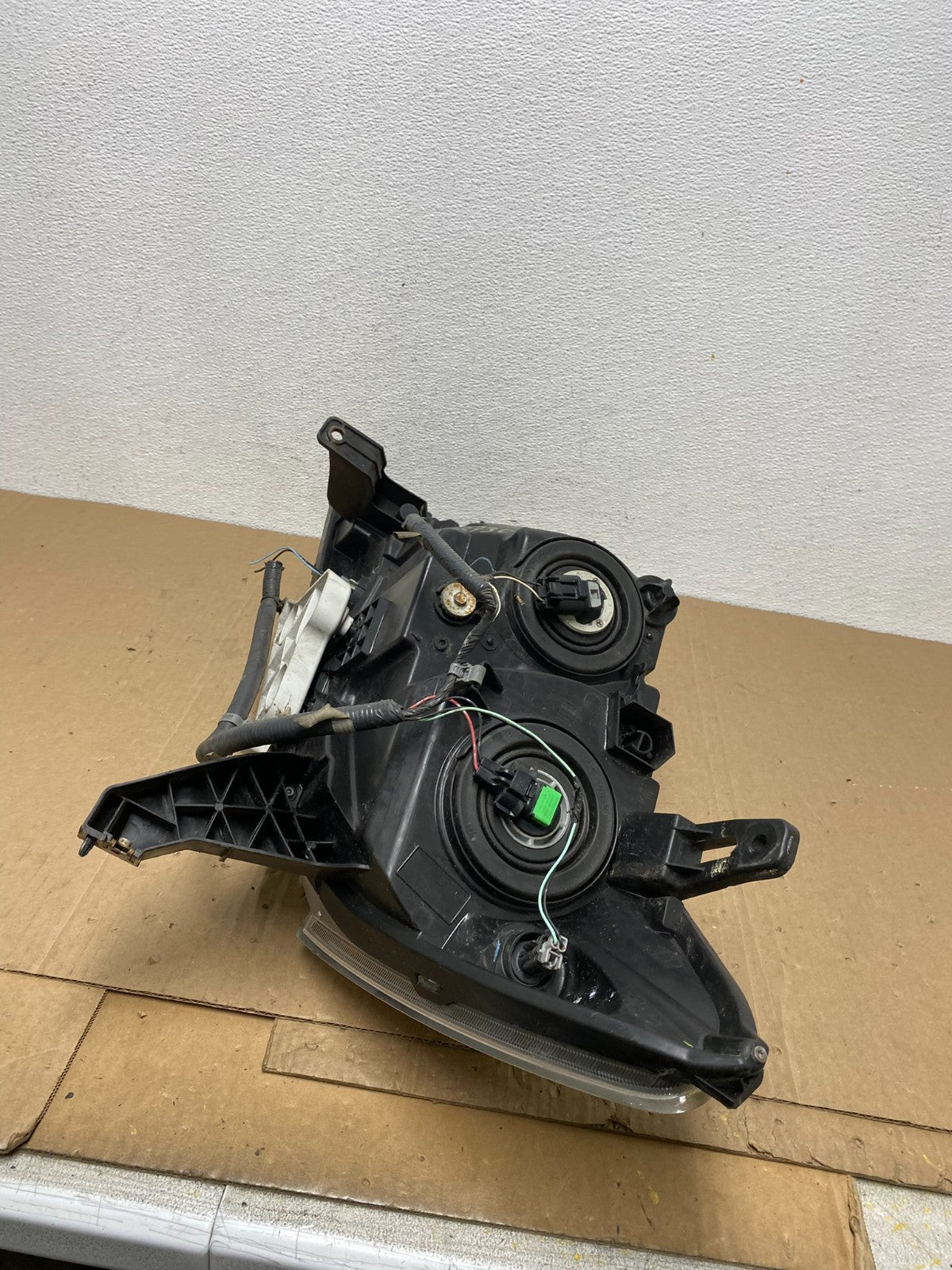 2013 to 2016 Nissan Pathfinder Right Passenger RH Side Headlight AC5730 DW6