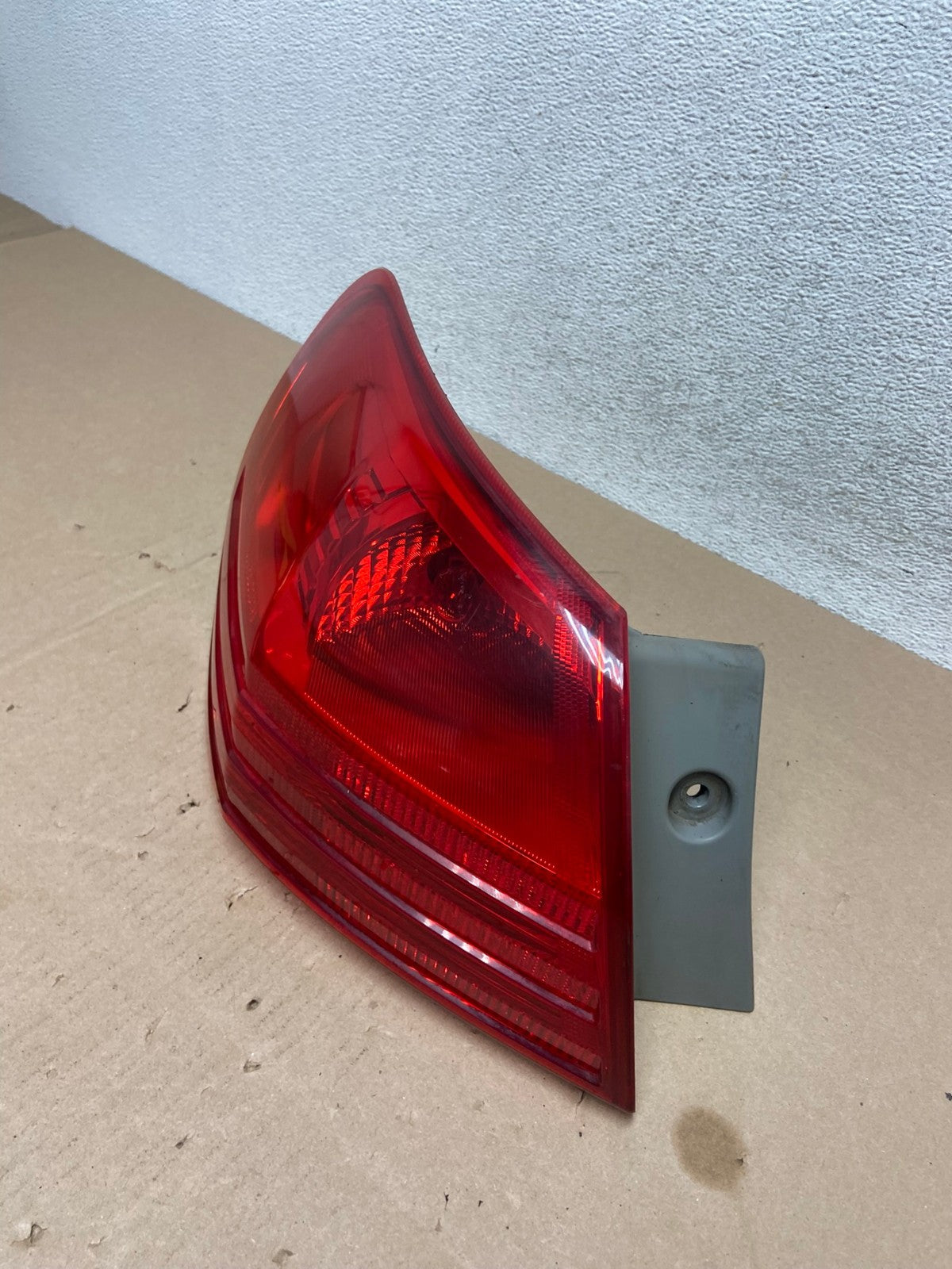 2008 to 2015 Nissan Rogue Left Driver Lh Side Tail Light AG6673 LK1