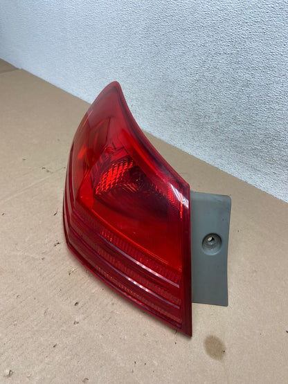 2008 to 2015 Nissan Rogue Left Driver Lh Side Tail Light AG6673 LK1