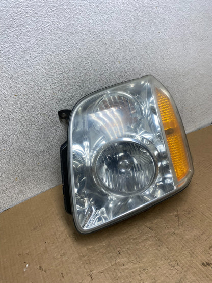 2007-2014 GMC Yukon Halogen Headlight Left Driver LH Side AD8902 DW2