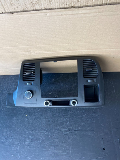 2007 to 2014 Silverado Sierra Center Console Radio Bezel Air Vents AF9996 DG0