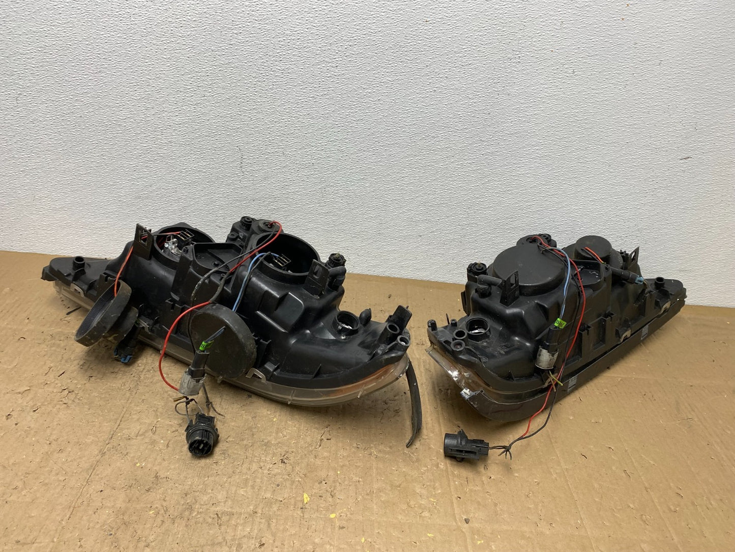 2001-2003 BMW E39 5 Series Headlight Left Driver LH Side Angel AC0228 DG9