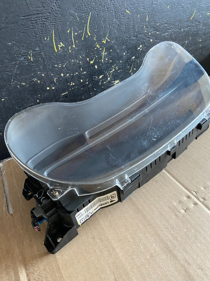 2001 to 2005 Cadillac Deville Instrument Speedometer Cluster Gauge AB1808 DG2