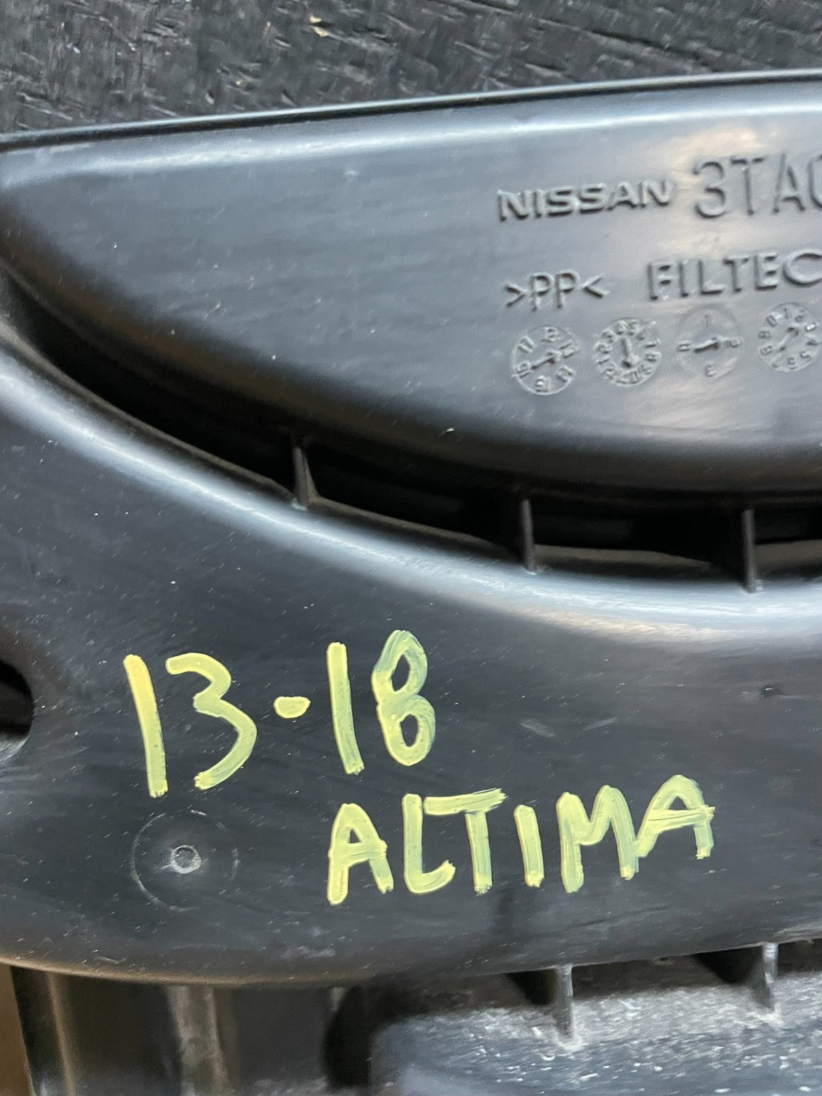 2013 to 2018 Nissan Altima 2.5L Front Air Cleaner Intake Duct Tube AA2341 DG8