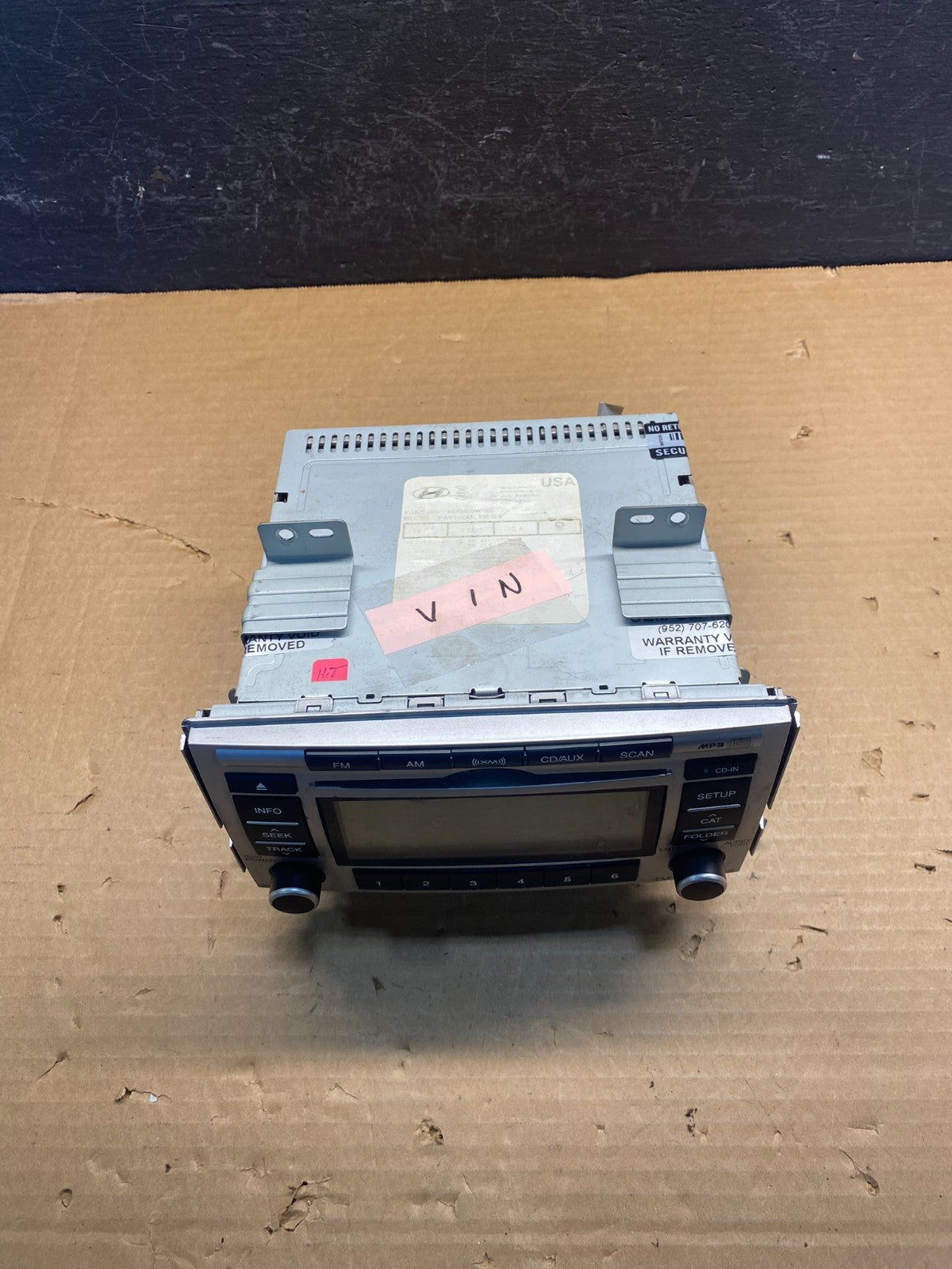 2007 to 2009 Hyundai Santa Fe AM/FM Radio CD Player AC8020 DG3